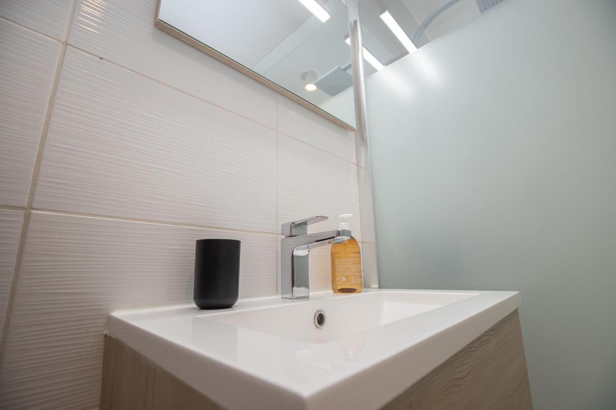 Apartamento La Chic Riviera - Clim - Wifi - Croisette Cannes Exterior foto